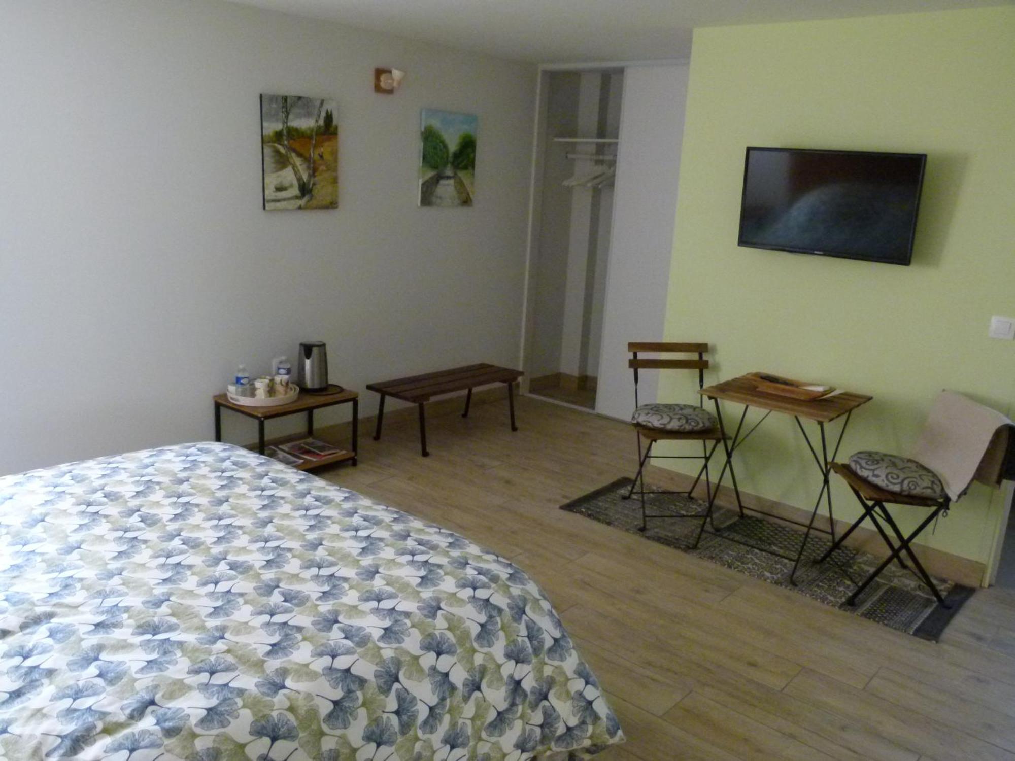 Les Chambres D'Ausilia Sablons  外观 照片